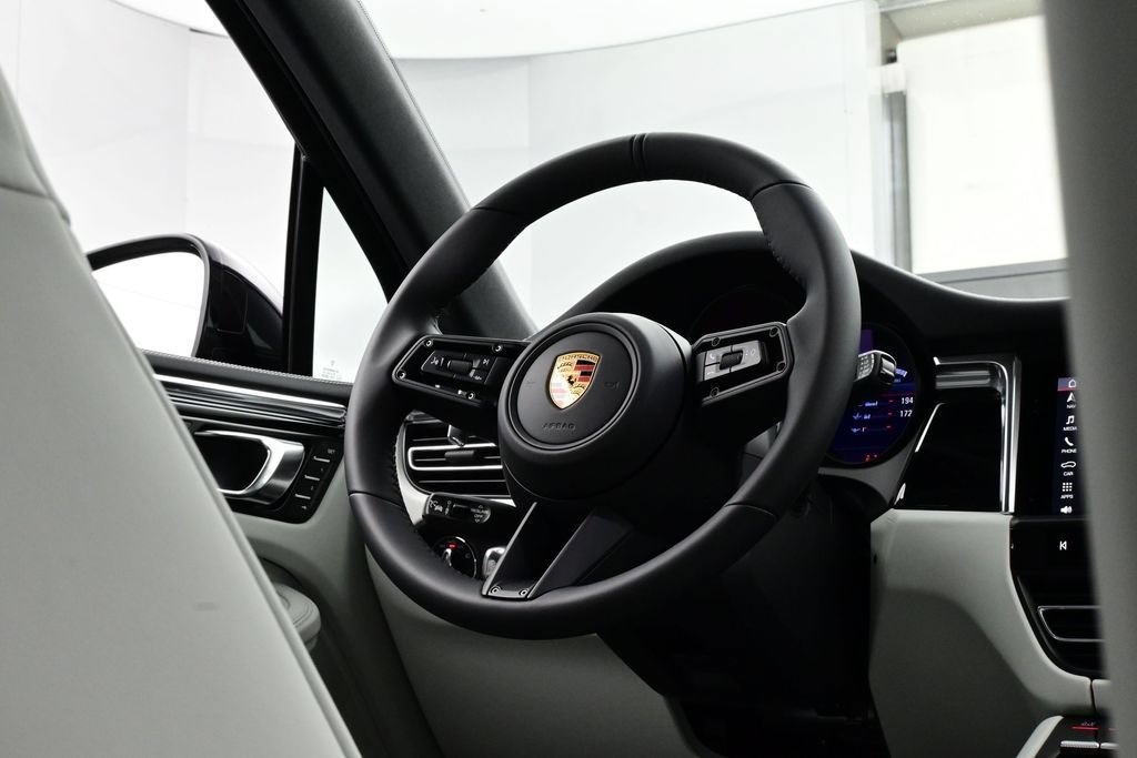 New 2026 Porsche Macan S AWD/4WD image 21