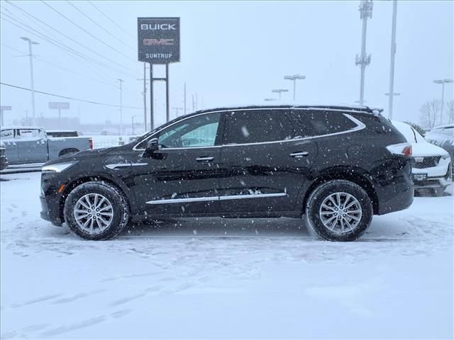 Used 2024 Buick Enclave Premium image 29