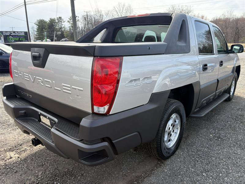 Used 2006 Chevrolet Avalanche LS image 4