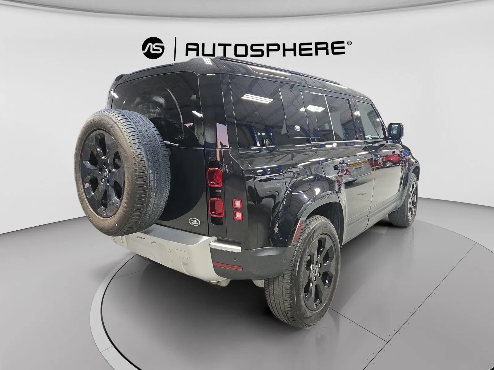 Used 2023 Land Rover Defender 110 S AWD/4WD image 9