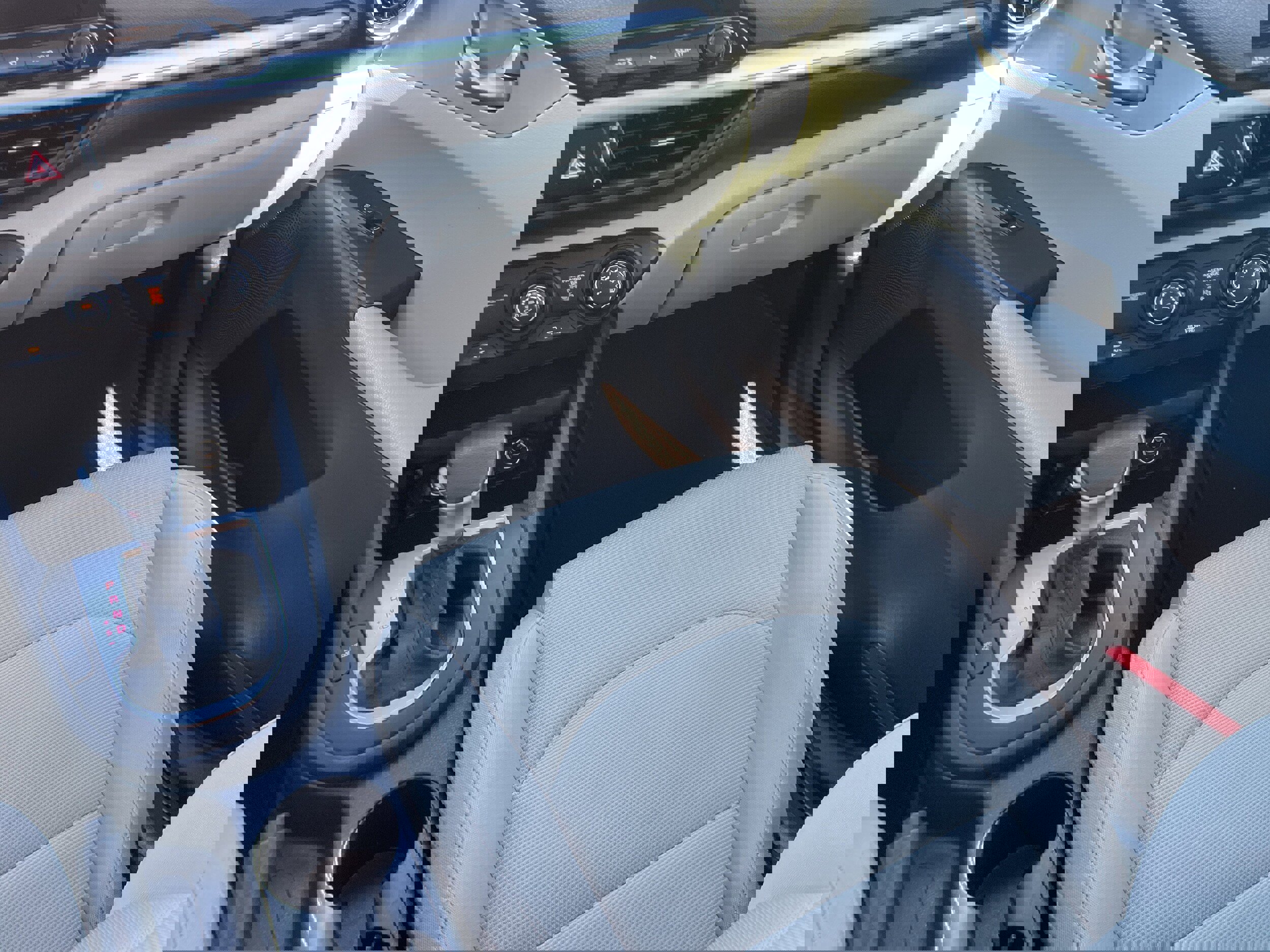 Used 2022 Kia Forte LXS image 15