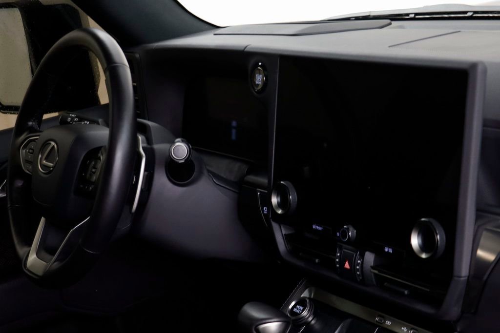 Used 2024 Lexus GX 550 550 Luxury w/ Accessory Package (Z1) image 21