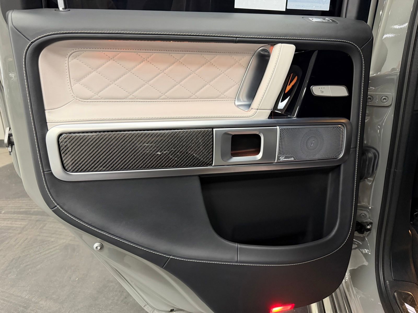 Used 2023 Mercedes-Benz G 63 AMG 4MATIC image 39