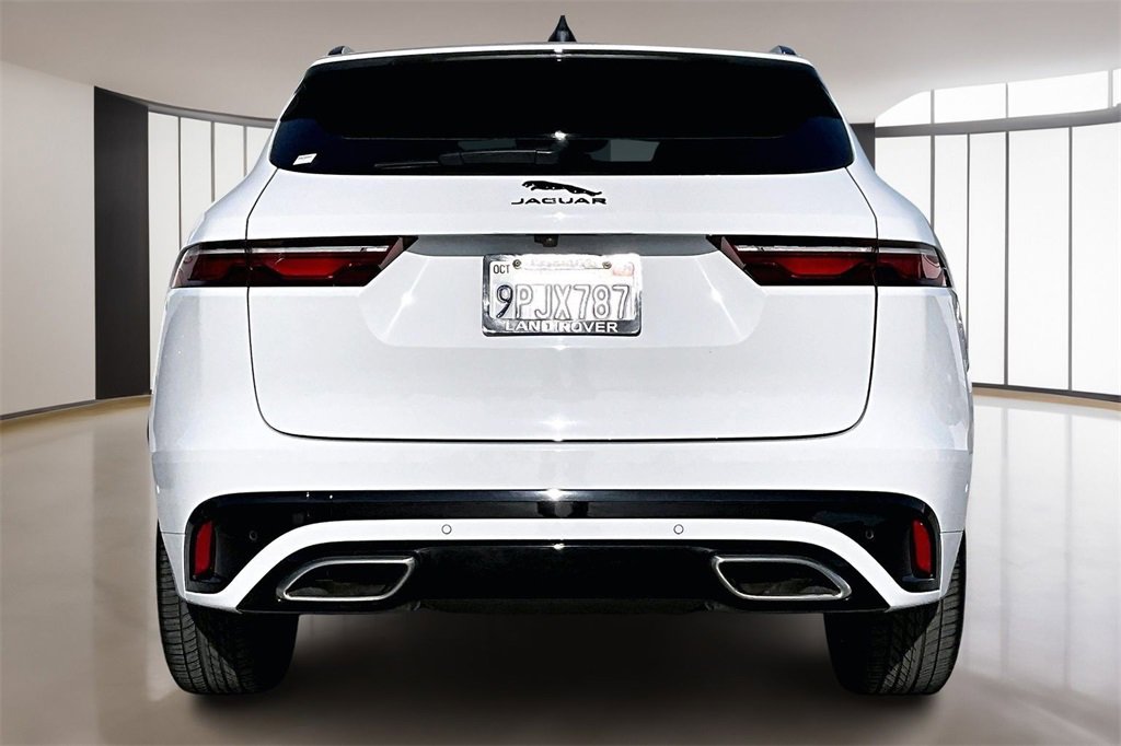 Used 2024 Jaguar F-PACE R-Dynamic S image 5