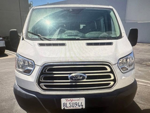 Used 2019 Ford Transit 350 XLT RWD image 2