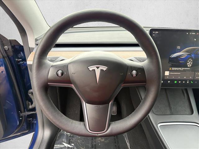 Used 2023 Tesla Model Y Long Range image 14