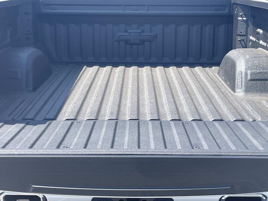New 2026 Chevrolet Silverado 1500 High Country AWD/4WD image 11