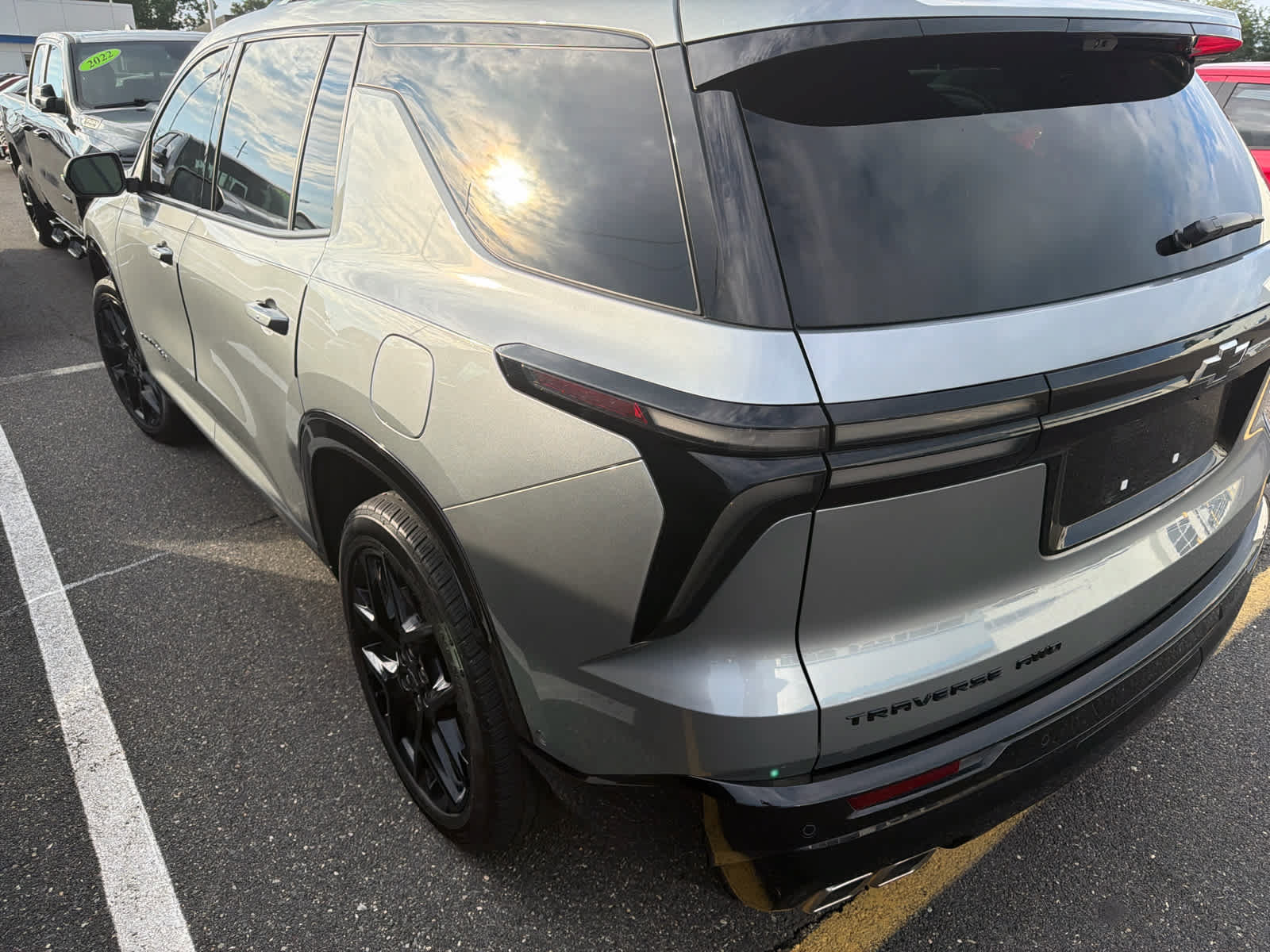 Certified 2024 Chevrolet Traverse RS w/ LPO, Floor Liner Package AWD/4WD image 4