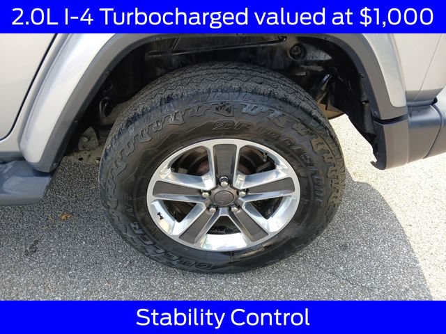 Used 2018 Jeep Wrangler Unlimited Sahara AWD/4WD image 5
