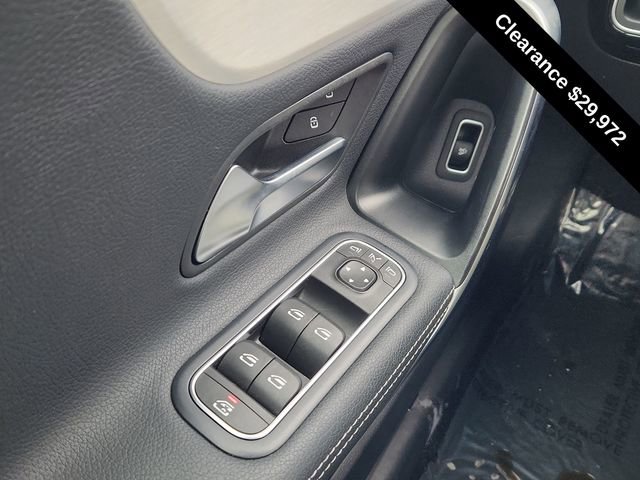 Used 2025 Mercedes-Benz CLA 250 4MATIC image 32