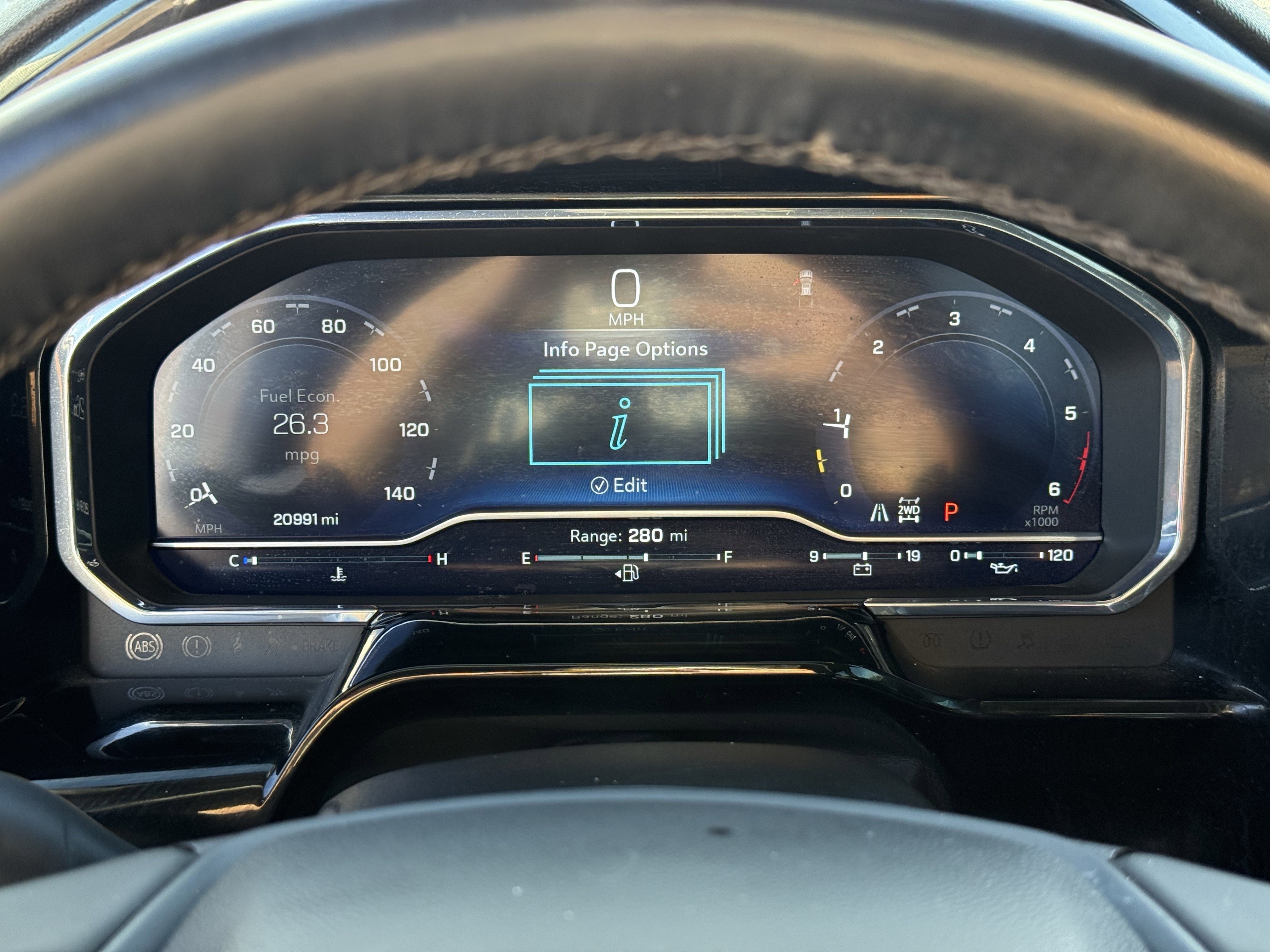 Used 2025 Chevrolet Silverado 1500 RST image 18