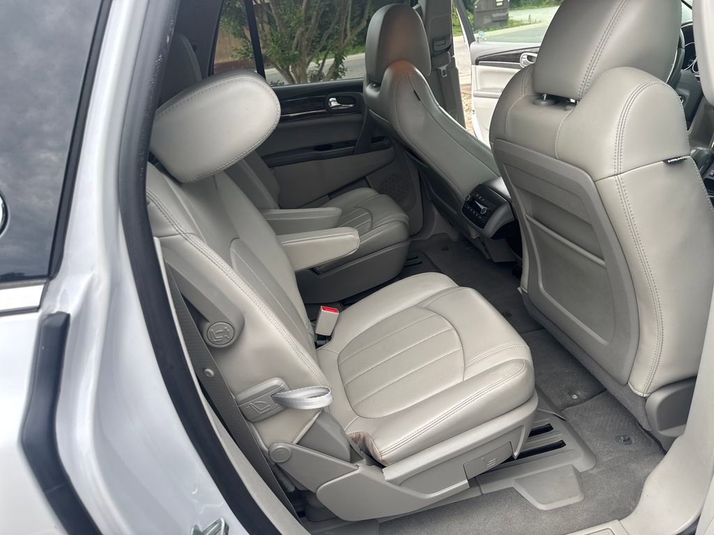 Used 2016 Buick Enclave Premium w/ Experience Buick Package FWD image 36
