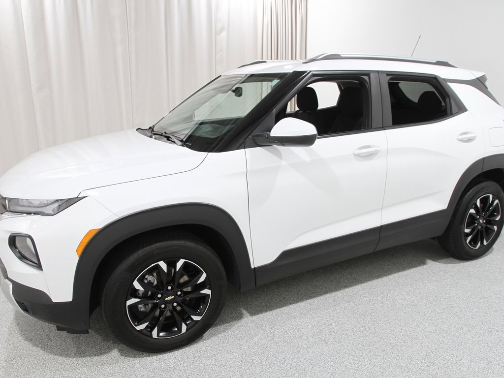 Certified 2023 Chevrolet TrailBlazer LT w/ Convenience Package image 3
