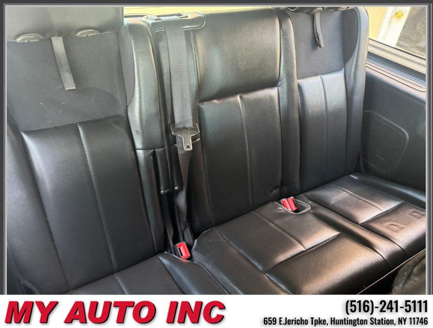 Used 2012 Ford Expedition Limited AWD/4WD image 26