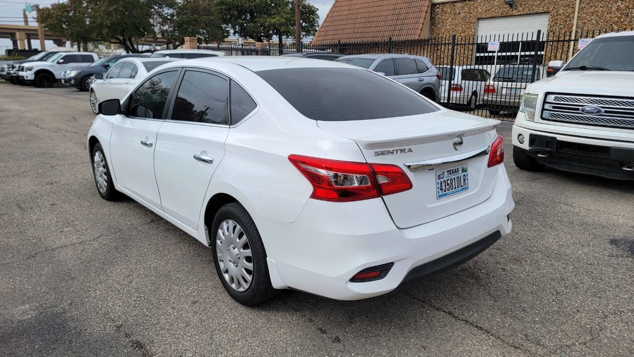 Used 2019 Nissan Sentra S w/ Appearance Package image 6