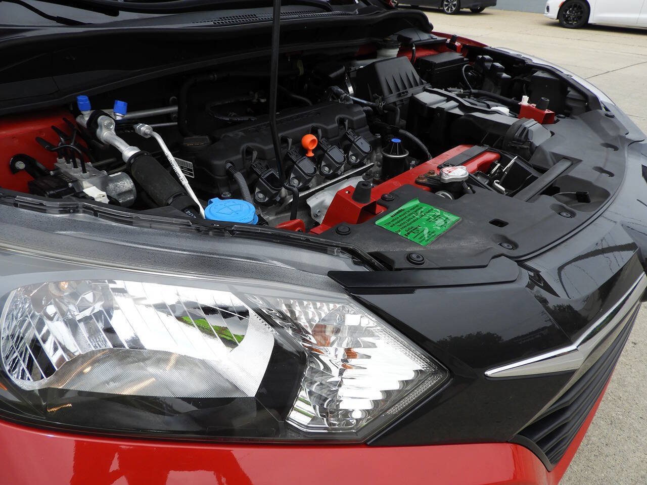 Used 2018 Honda HR-V LX image 41