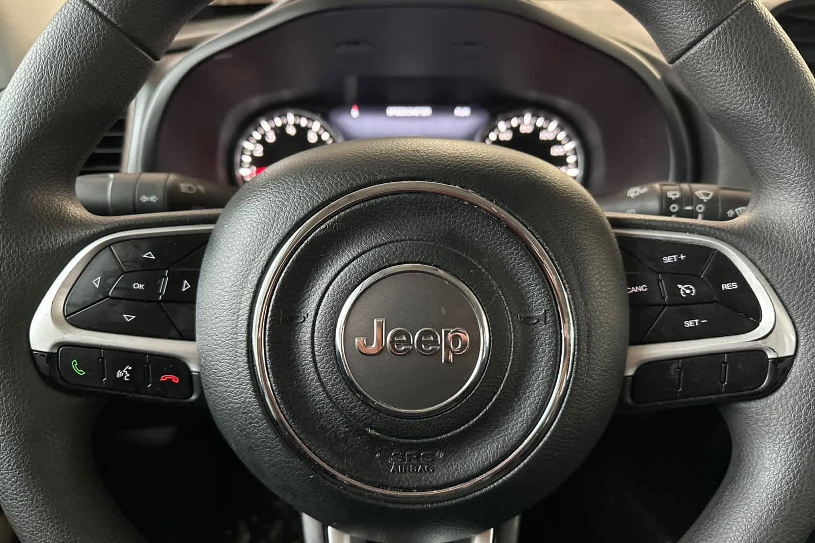 Used 2023 Jeep Renegade Latitude AWD/4WD image 24