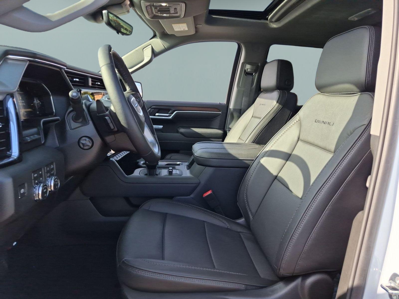 New 2026 GMC Sierra 1500 Denali AWD/4WD image 19