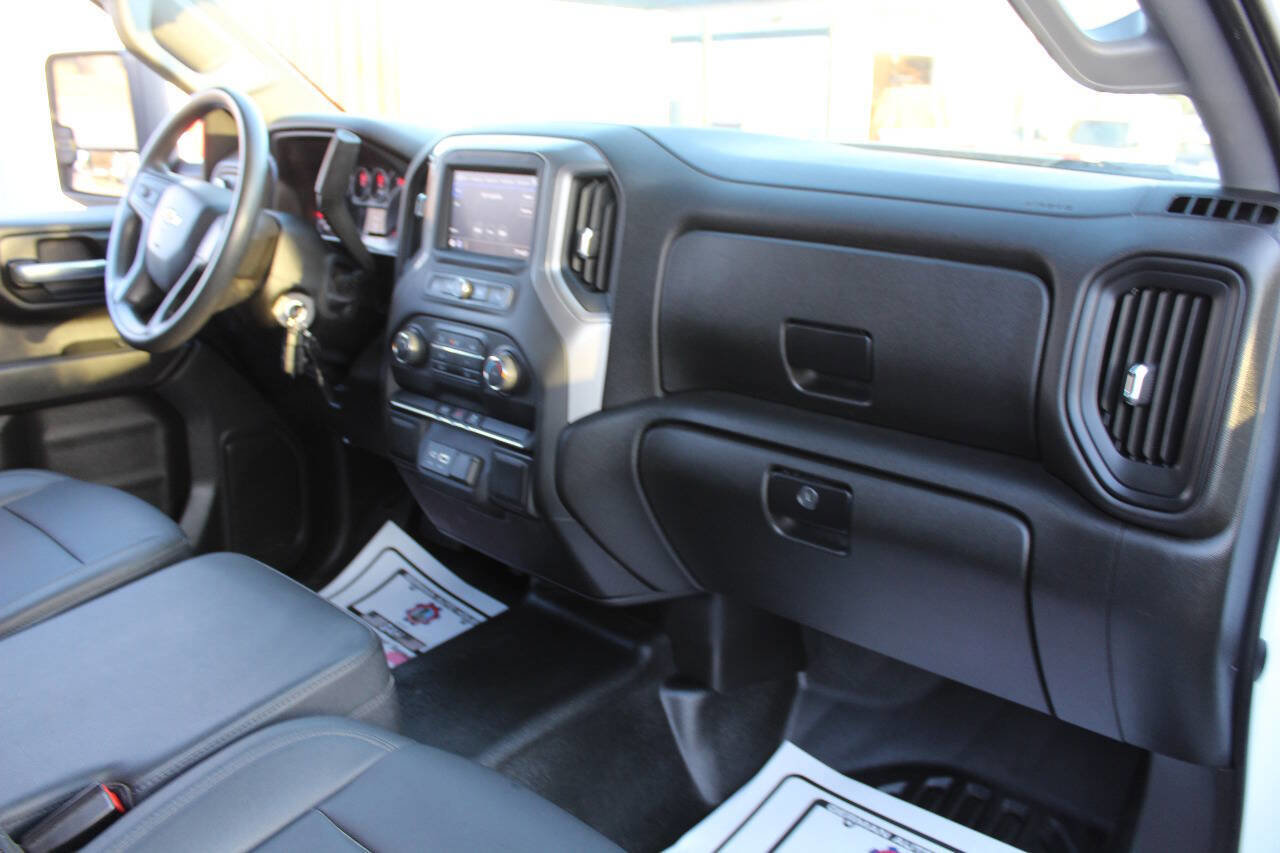 Used 2021 Chevrolet Silverado 2500 W/T w/ WT Convenience Package image 16