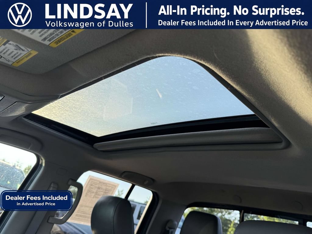 Used 2016 Nissan Frontier SL AWD/4WD image 16