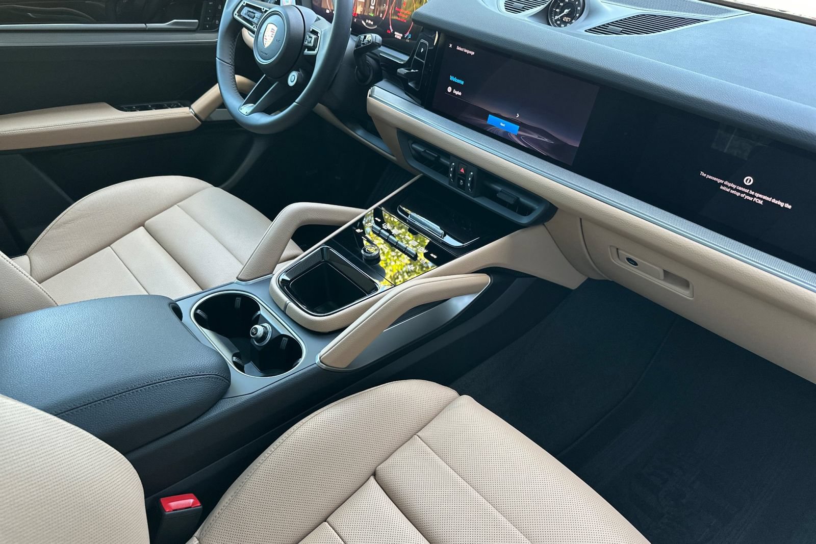 New 2026 Porsche Cayenne E-Hybrid AWD/4WD image 18