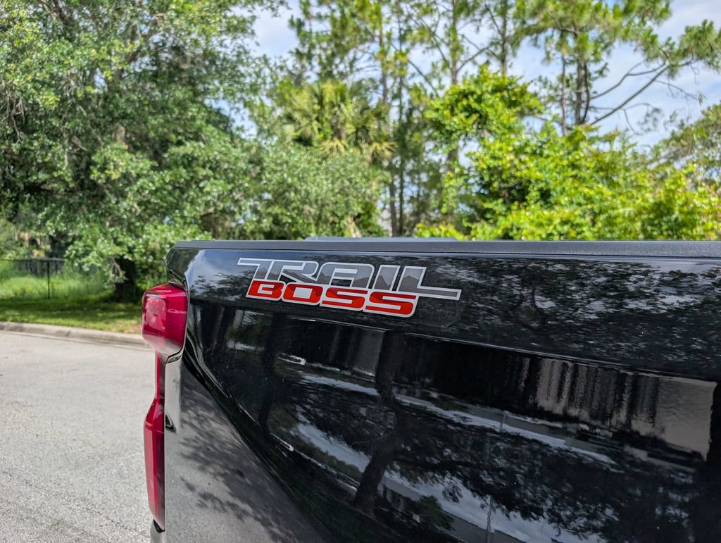 New 2026 Chevrolet Silverado 1500 LT Trail Boss w/ Safety Package AWD/4WD image 11