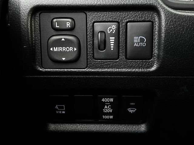 Used 2024 Toyota 4Runner Limited AWD/4WD image 24