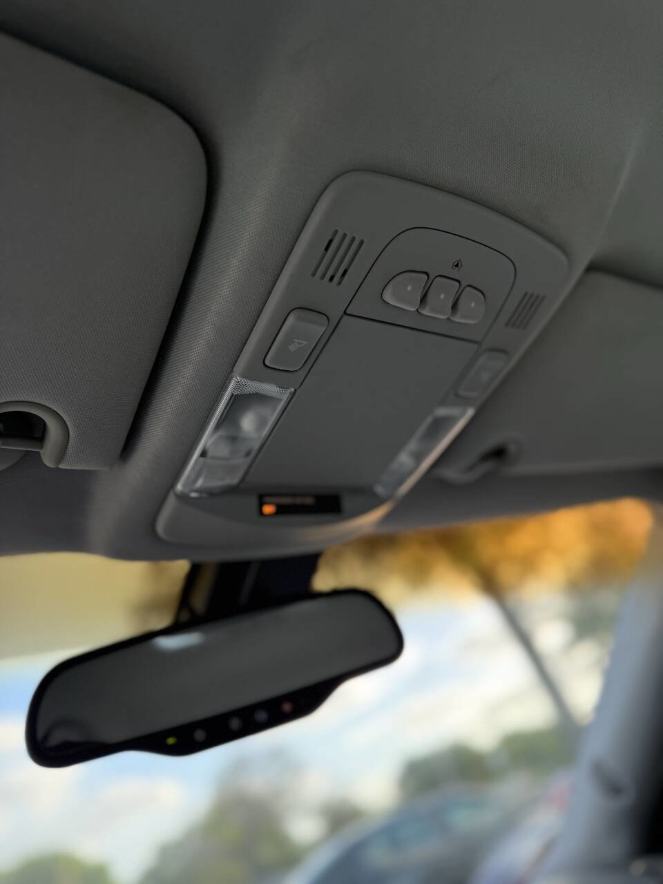 Used 2007 Buick Lucerne CXL w/ Luxury Package FWD image 25