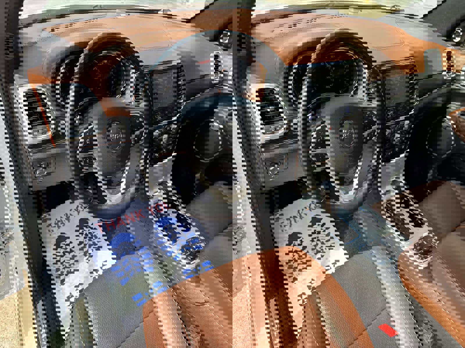 Used 2021 Jeep Grand Cherokee Summit w/ Platinum Series Group image 37