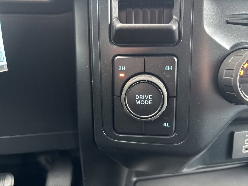 New 2025 Ford F150 XL w/ Equipment Group 103A High image 17