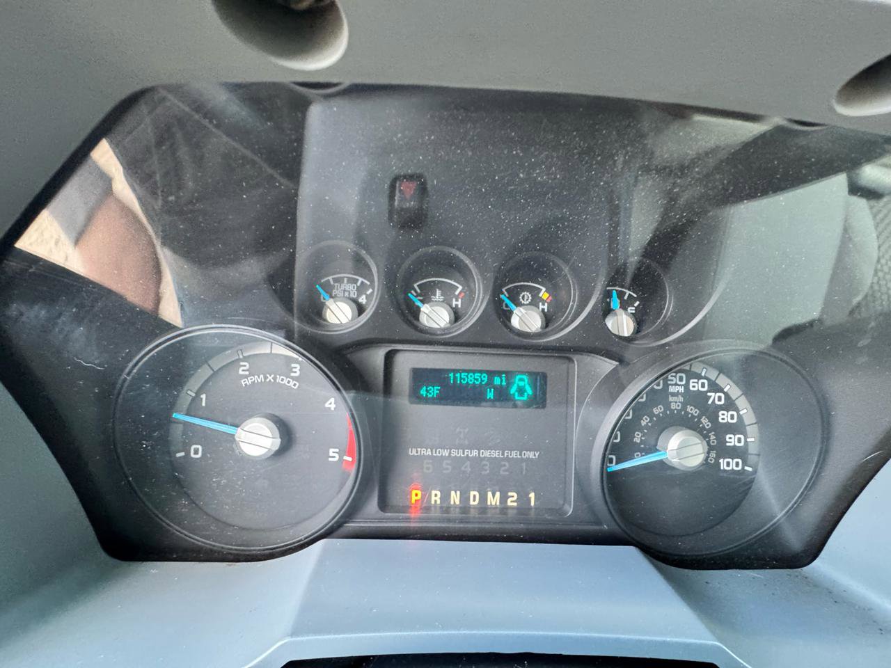 Used 2013 Ford F550 4WD XLT POWERSTROKE DIESEL SWI w/ Snow Plow Prep Pkg image 30