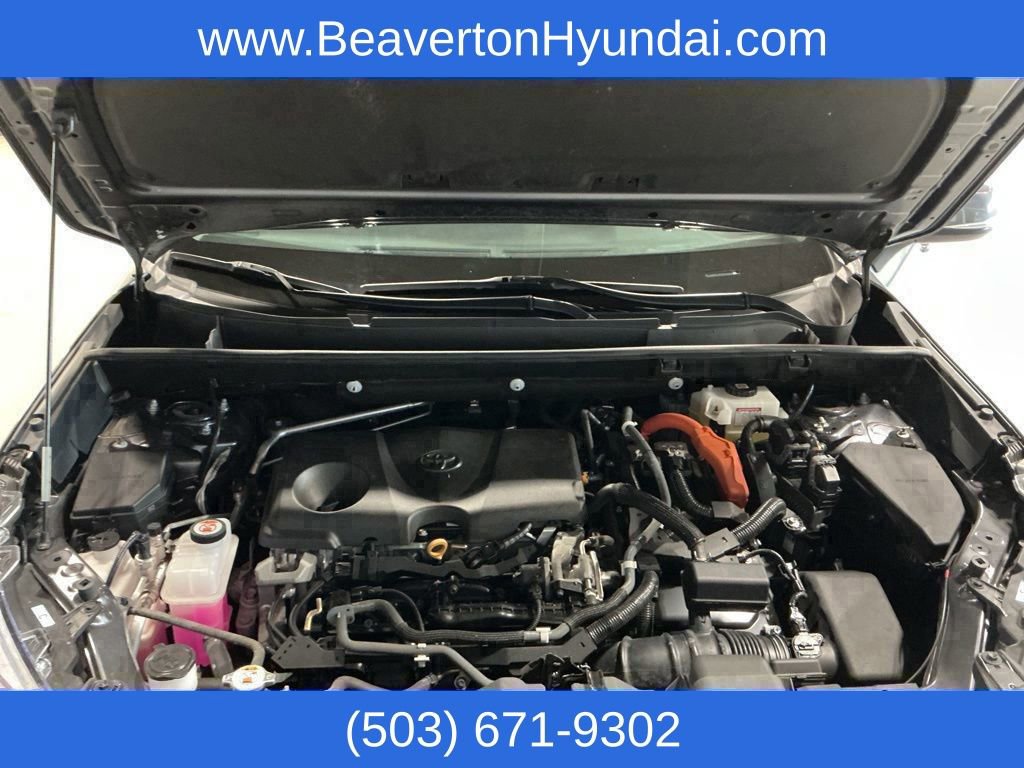 Used 2021 Toyota RAV4 XLE Premium image 22
