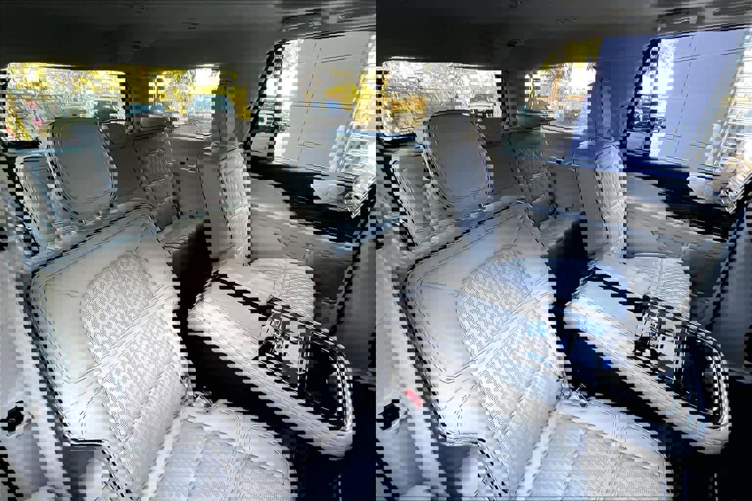 Used 2019 Lincoln Navigator L Black Label w/ Cargo Package image 17