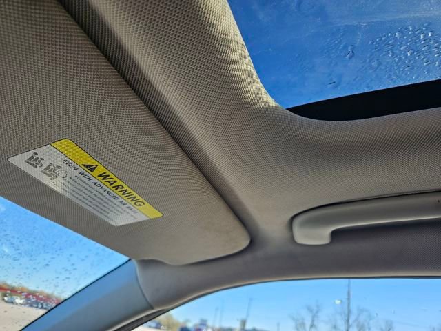 Used 2023 Kia Sorento SX image 21