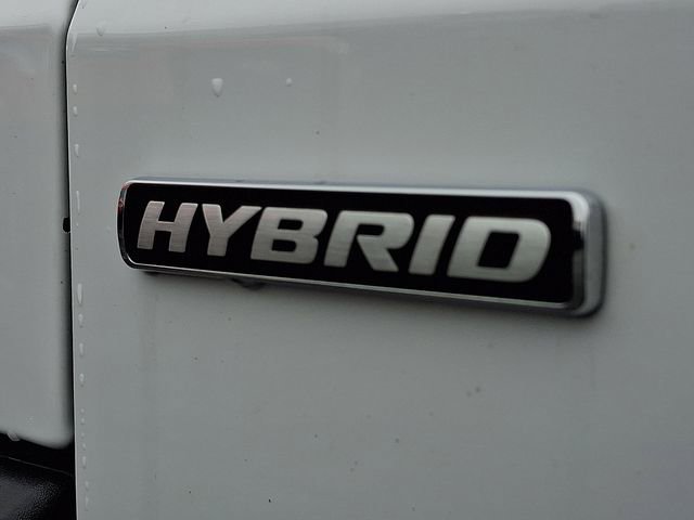 Certified 2024 Ford Maverick XL image 30