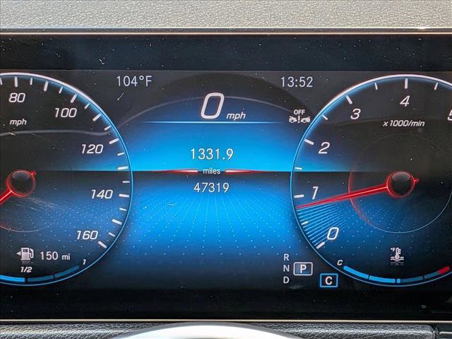 Used 2023 Mercedes-Benz GLB 250 4MATIC image 11