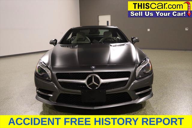 Used 2014 Mercedes-Benz SL 550 image 2