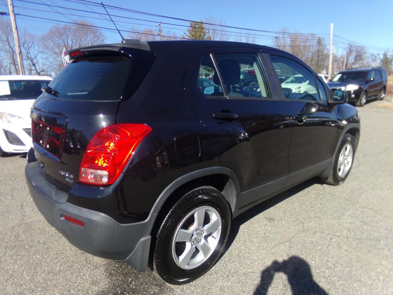 Used 2015 Chevrolet Trax LS w/ LPO, Protection Package image 5