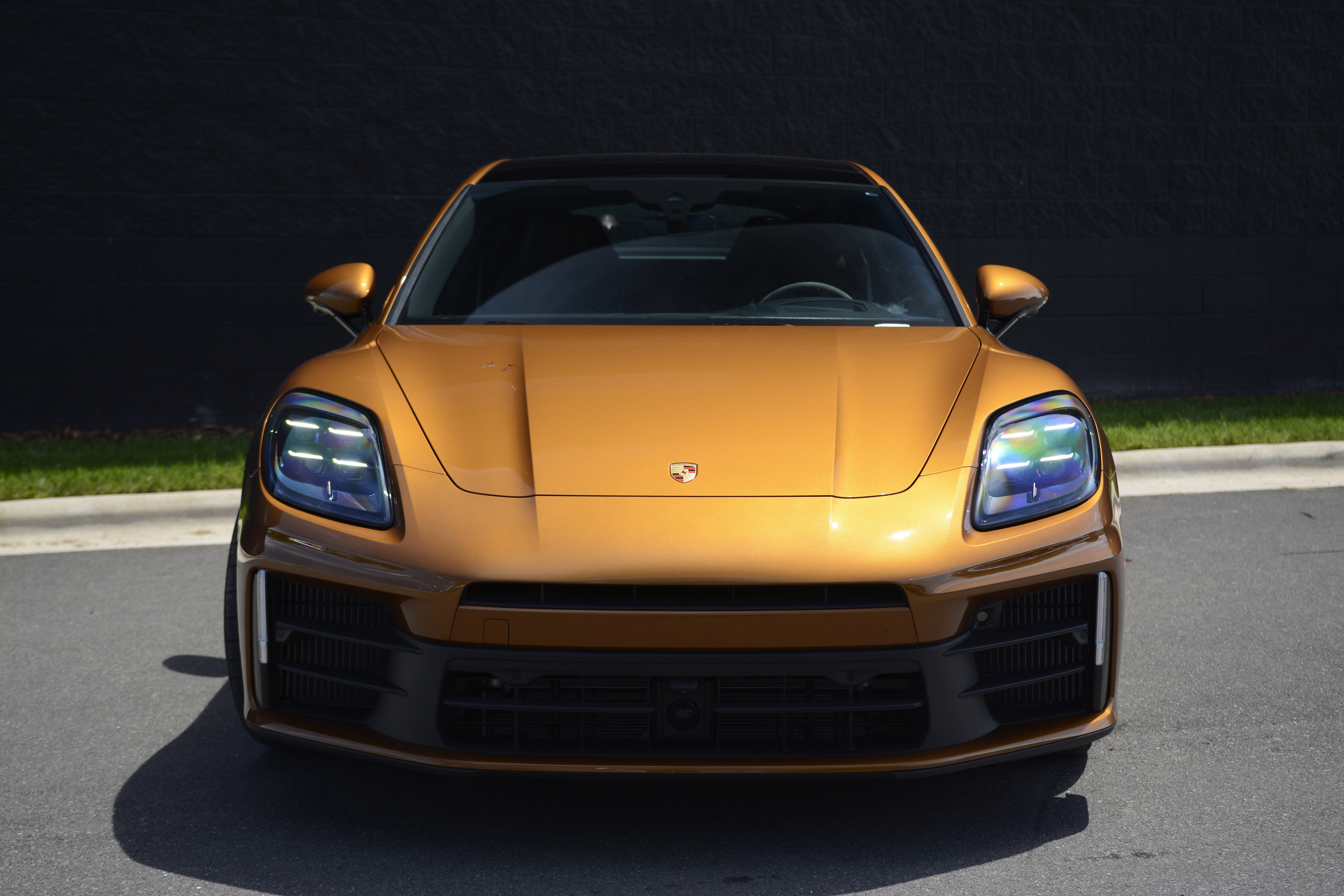 Certified 2025 Porsche Panamera 4 AWD/4WD image 10
