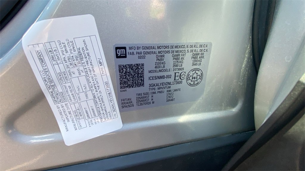 Used 2022 GMC Terrain AT4 image 32