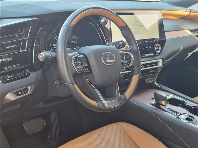 Certified 2025 Lexus RX 350 Premium w/ Accessory Package (Z1) FWD image 10
