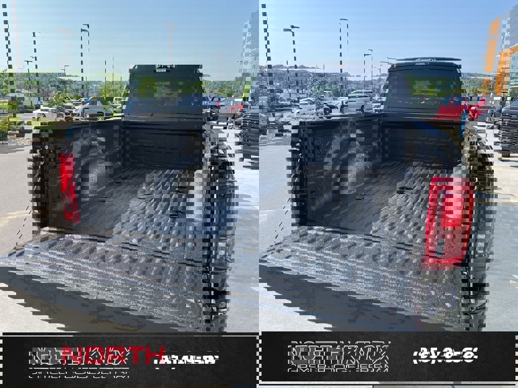 New 2025 RAM 3500 Big Horn image 20