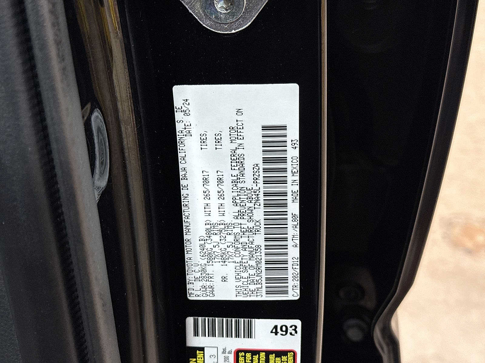 Used 2024 Toyota Tacoma TRD Off-Road AWD/4WD image 14