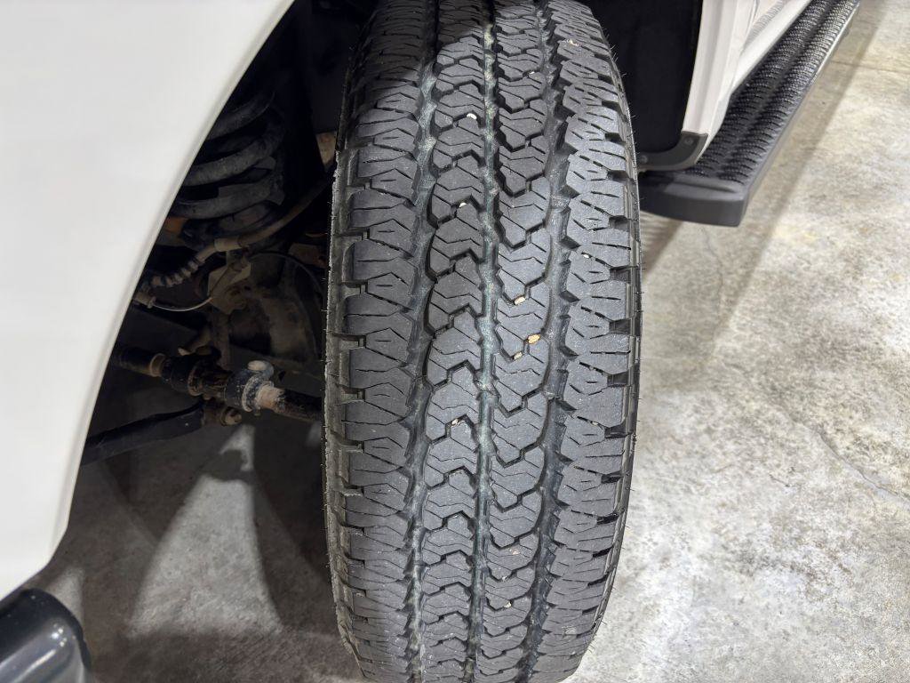 Used 2017 Ford F250 XL w/ Power Equipment Group image 26