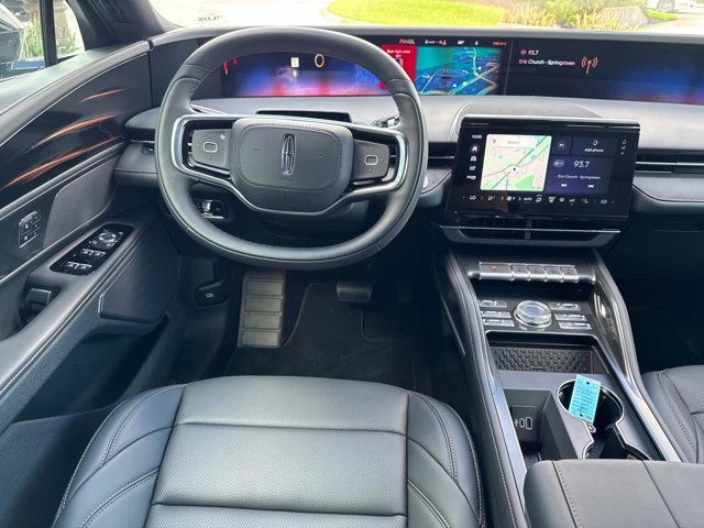 New 2025 Lincoln Nautilus Premier w/ Jet Appearance Package image 24