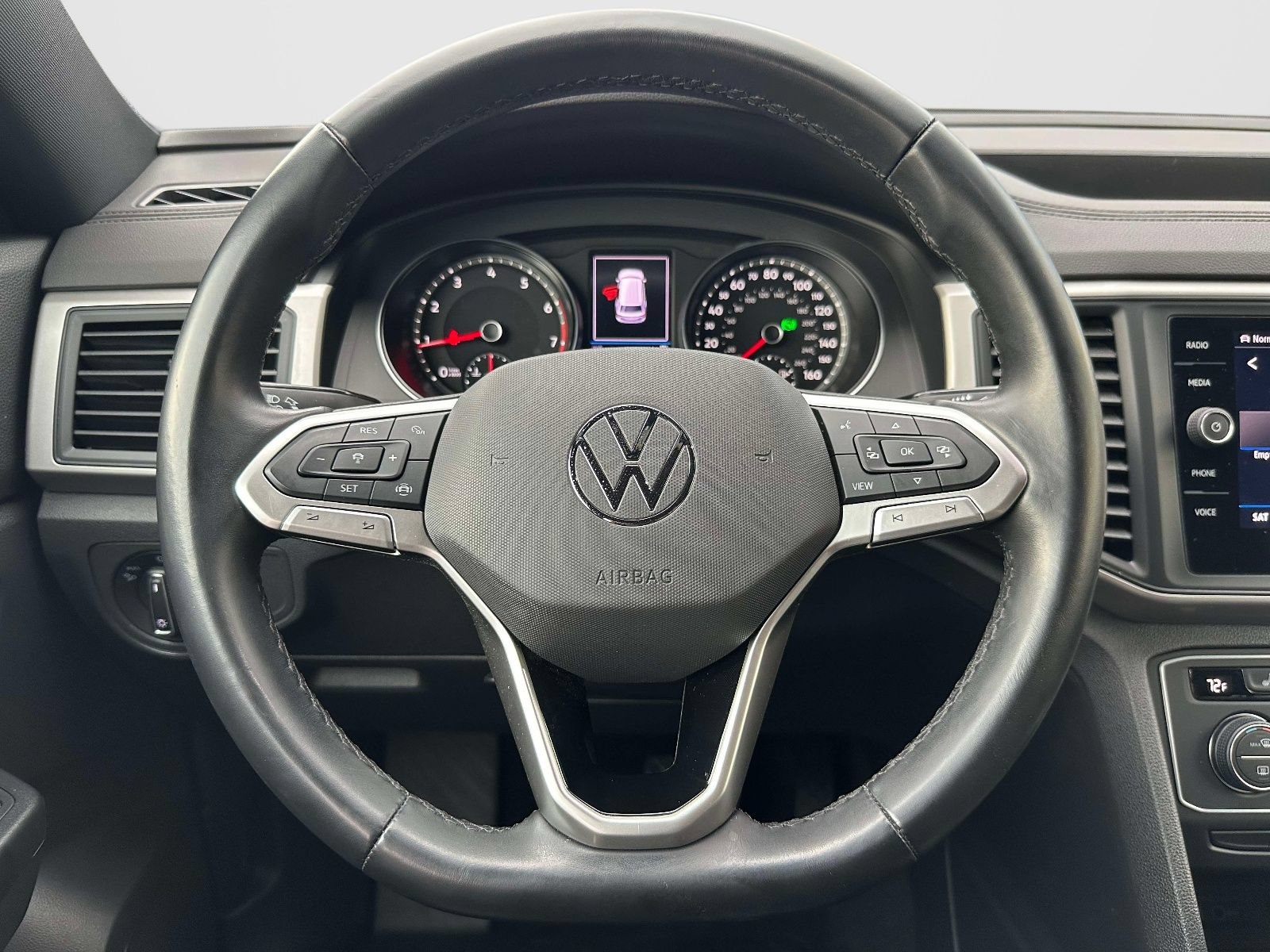 Certified 2020 Volkswagen Atlas Cross Sport SE w/ Towing Package AWD/4WD image 21