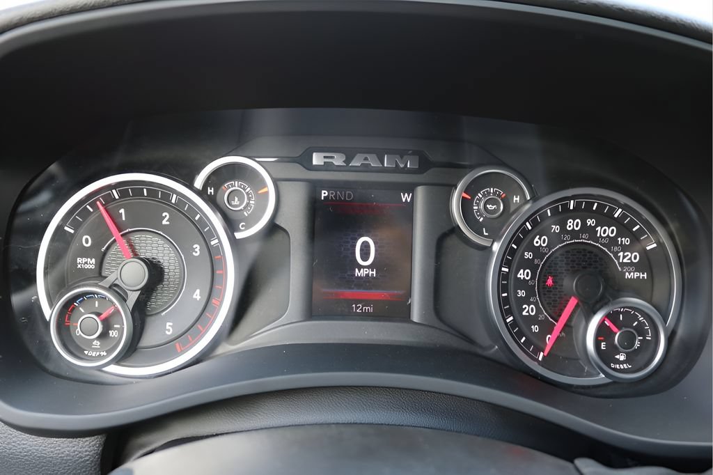 New 2026 RAM 2500 Tradesman AWD/4WD image 26