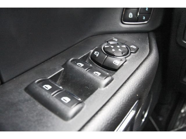 Used 2018 Ford Expedition Limited w/ Equipment Group 301A RWD image 19
