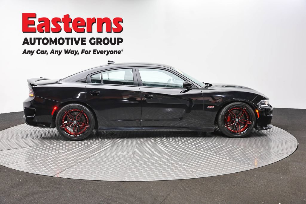 Used 2018 Dodge Charger R/T Scat Pack RWD image 4