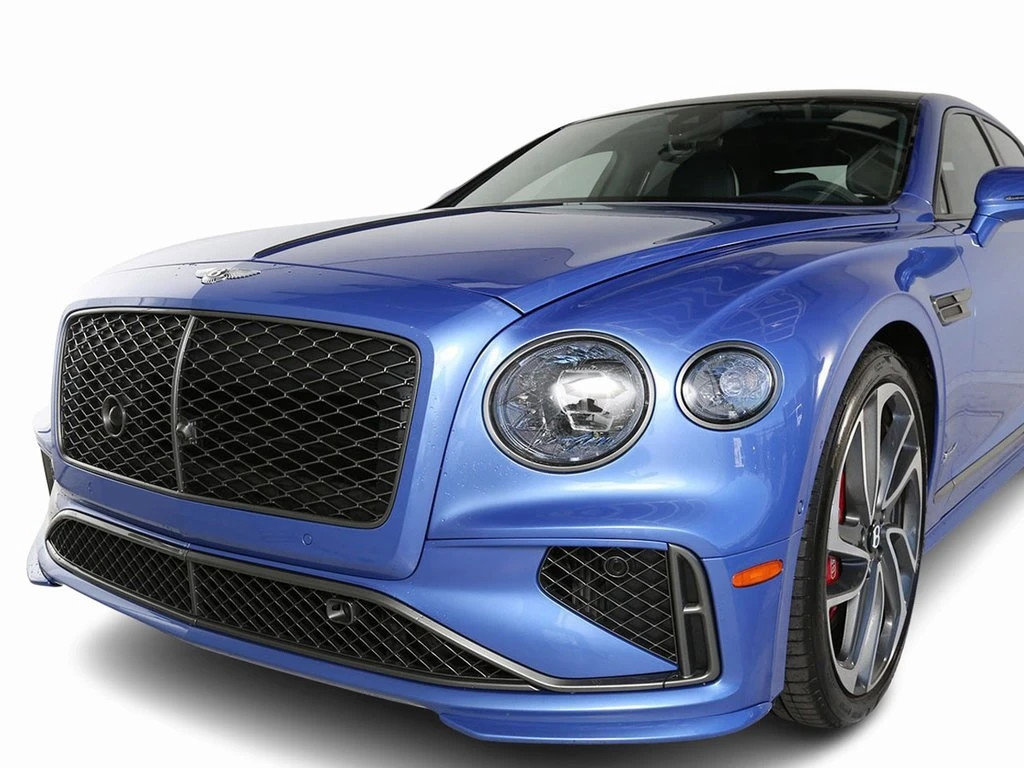 Certified 2025 Bentley Flying Spur Plug-In Hybrid w/ First Edition Specification AWD/4WD image 9